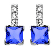 Boucles d'oreilles argent et zirconium violet