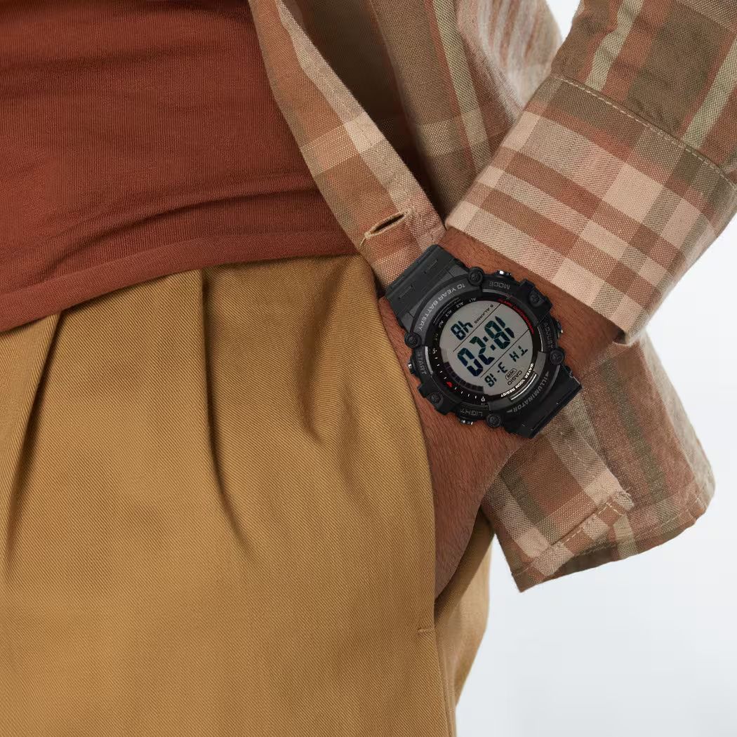 Casio Sport Illuminator, Grand affichage, pile 10 ans