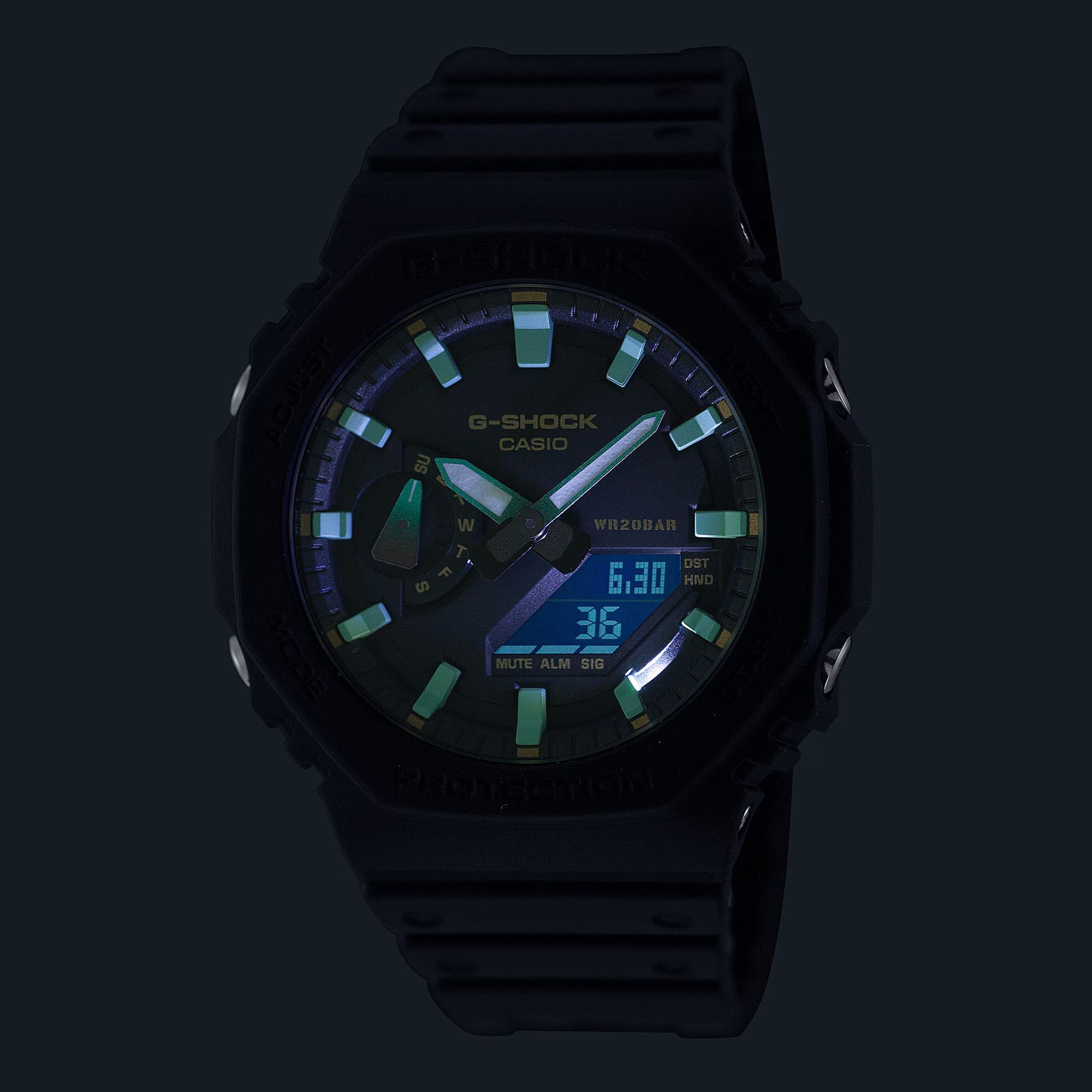 Montre G-Shock, résine et Carbone Ø 45.4 mm, noire et Turquoise